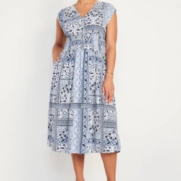 Old Navy Blue Paisley Print Waist-Defined Smocked Midi Dress - Picture 2 of 5